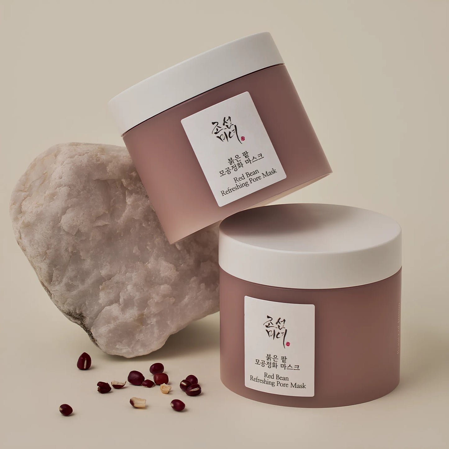 Beauty of Joseon Red Bean Refreshing Pore Mask 140ml, με την απαλή και δροσερή υφή του, καθαρίζει και αναζωογονεί την επιδερμίδα, μειώνοντας τη λιπαρότητα.