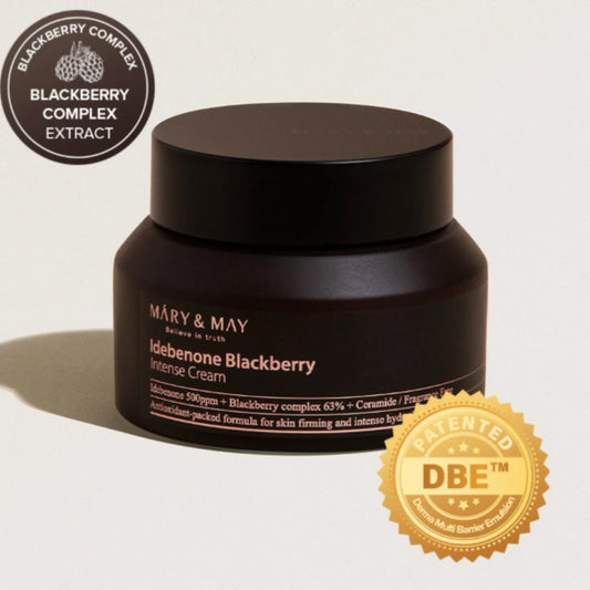 Mary&May Idebenone Blackberry Intense Cream 70g, με το προϊόν να φαίνεται καθαρά, βελτιώνει τη λάμψη και την ελαστικότητα της επιδερμίδας, παρέχοντας πλούσια ενυδάτωση.