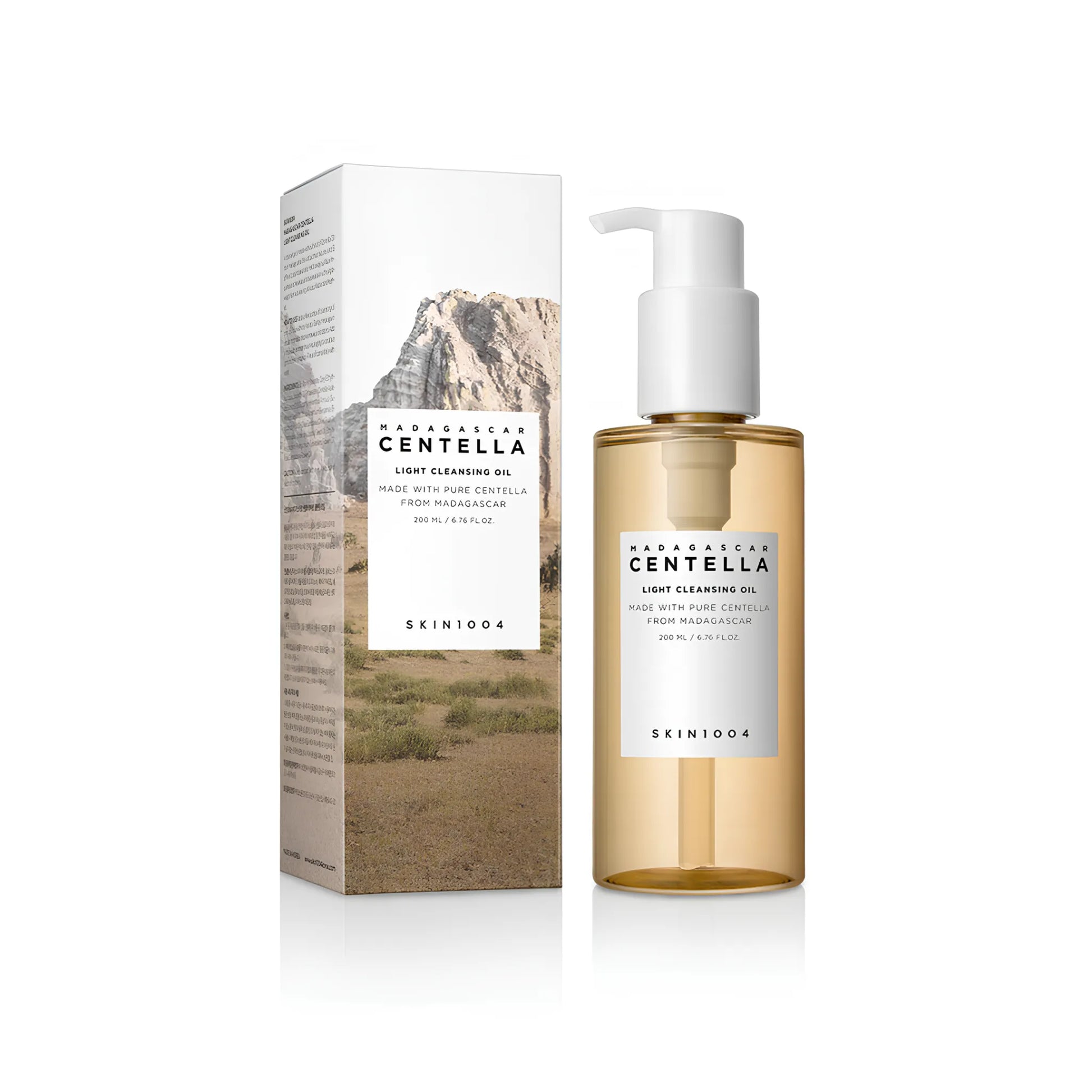 Skin1004 Madagascar Centella Light Cleansing Oil 200ml, με τη συσκευασία να διακρίνεται, καθαρίζει σε βάθος χωρίς να βαραίνει ή να ξηραίνει την επιδερμίδα.